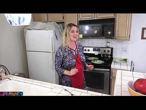 ❤️ Madrastra ordeñándole en la cocina antes de su cita ❤️❌ Porno casero en es.dreamypassionjourney.ru ❌️❤️❤️❤️❤️❤️❤️❤️